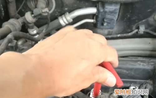 汉兰达火花塞多少公里换，丰田汉兰达火花塞多少公里更换