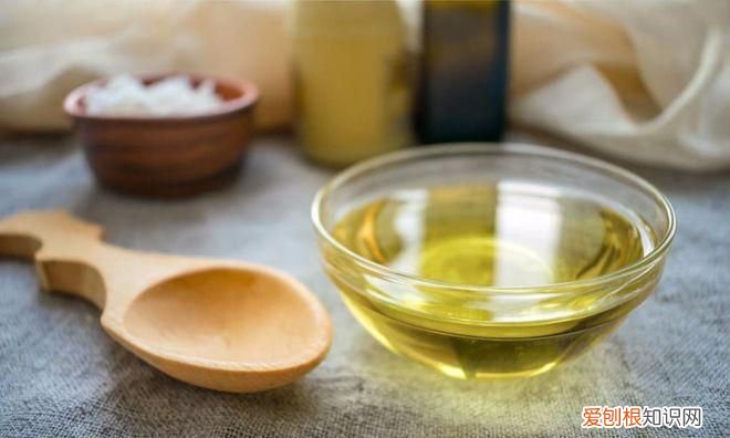 含黄花草油酸的食物有哪些，反复使用的油酸价为什么升高