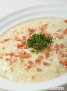 鸡蛋羹怎么做好吃鲜嫩，鸡蛋羹是怎么做的怎么做好吃