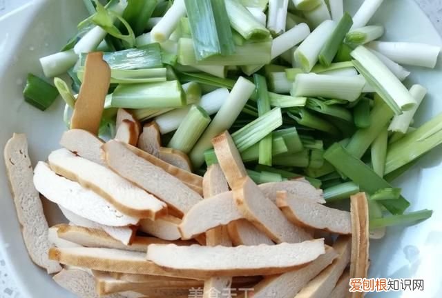 香干炒什么好吃又简单 香干炒什么比较好吃