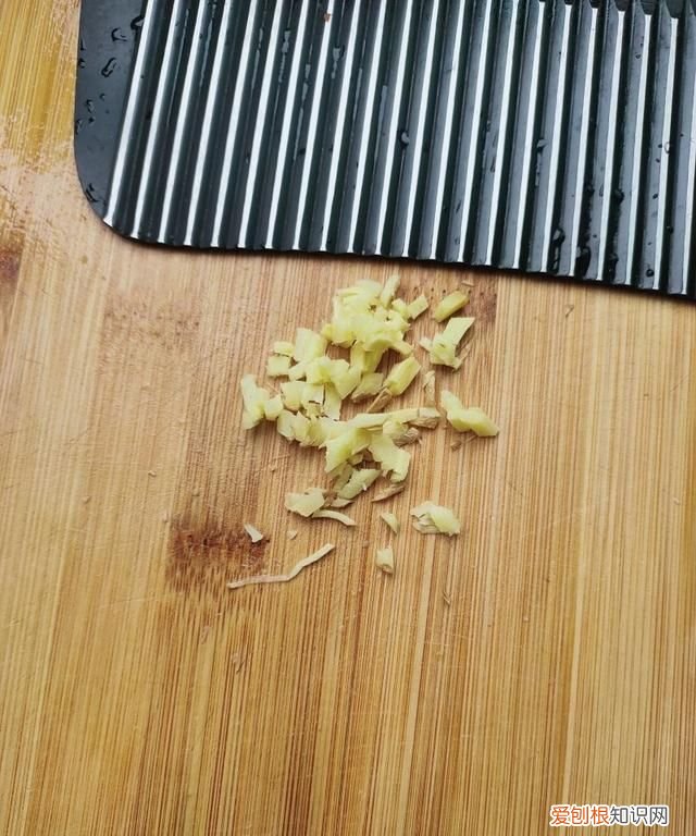 香干炒什么好吃又简单 香干炒什么比较好吃