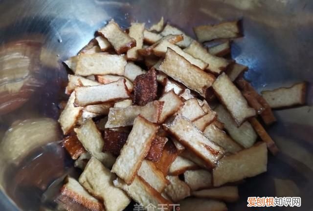 香干炒什么好吃又简单 香干炒什么比较好吃