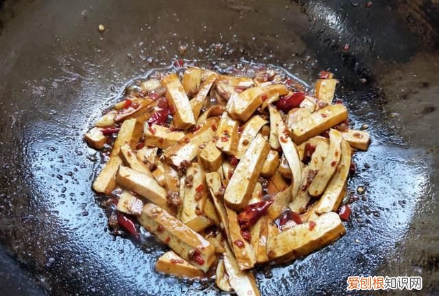 香干炒什么好吃又简单 香干炒什么比较好吃