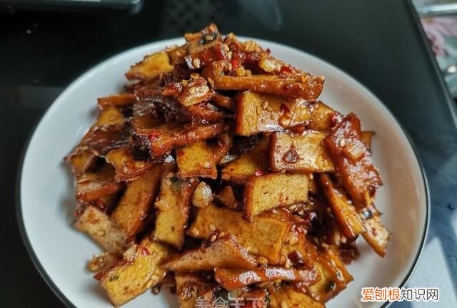 香干炒什么好吃又简单 香干炒什么比较好吃