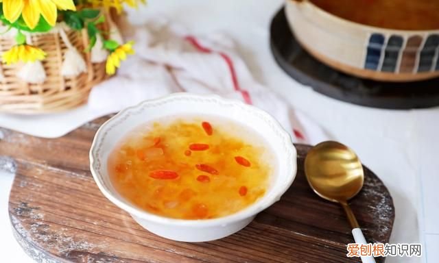 桃胶皂角米雪燕羹怎么煮