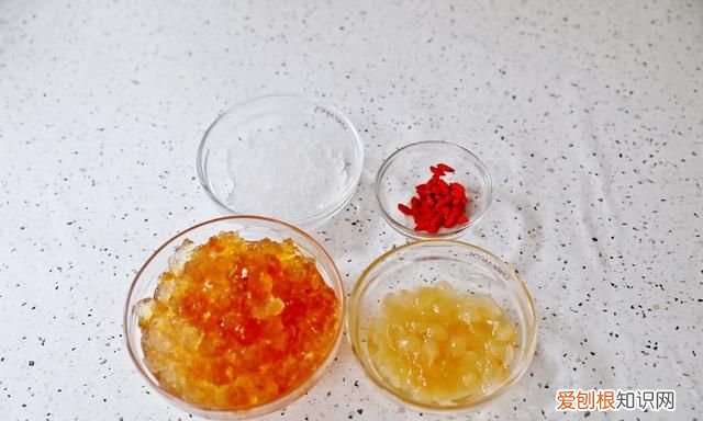 桃胶皂角米雪燕羹怎么煮