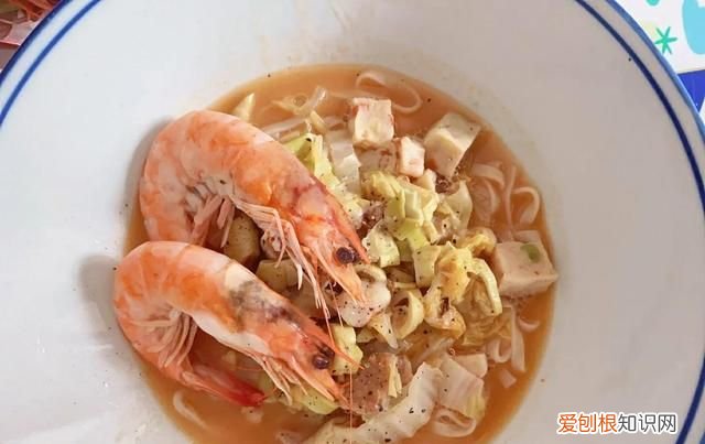 青岛小吃美食一条街在哪里,青岛小吃一条街在什么位置