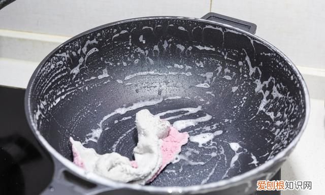 不粘锅用法有什么需要注意的