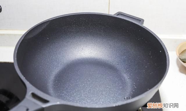 不粘锅用法有什么需要注意的