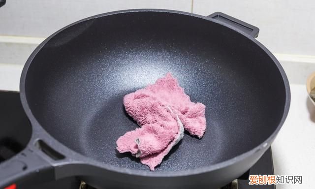 不粘锅用法有什么需要注意的