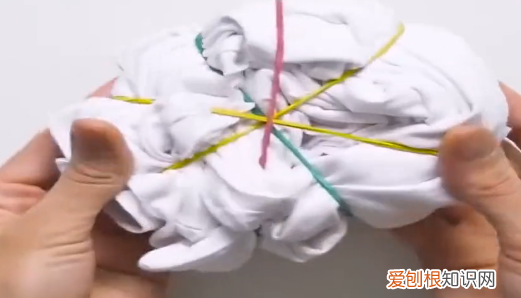 在家如何给衣服染色，如何给衣服重新染色视频