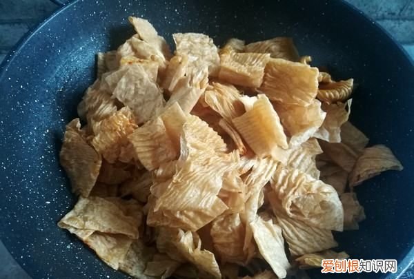 辣条应该怎么做，辣条怎么做好吃又简单