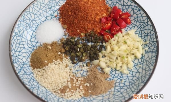 辣条应该怎么做,辣条怎么做好吃又简单