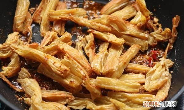 辣条应该怎么做,辣条怎么做好吃又简单