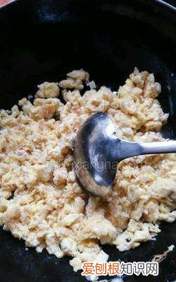 马齿苋包子的做法,马齿苋又称长寿菜包子怎么做才好吃