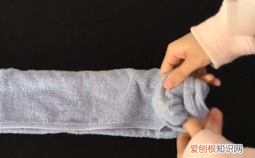 毛巾羊角帽怎么折法，如何折叠韩剧桑拿毛巾羊角浴帽