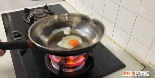 李永乐老师讲不粘锅原理，李永乐老师揭秘不粘锅原理