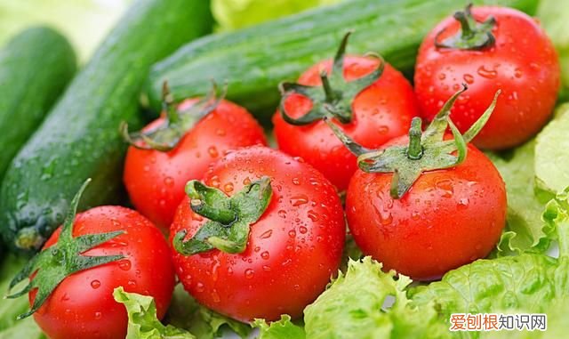 西瓜和桃子不能一起吃吗会中毒吗,西瓜与桃子同吃有相克吗