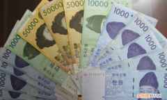 300万乘以300万等于几，300万乘以20万等于多少