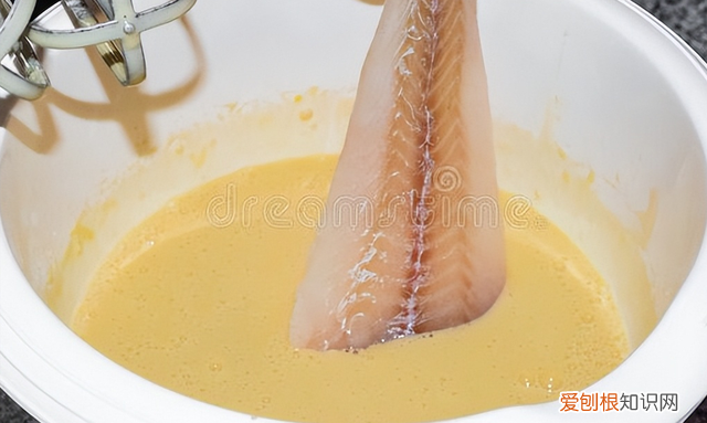 炸鱼面糊配方面粉和淀粉的比例,炸鱼面粉和淀粉比例