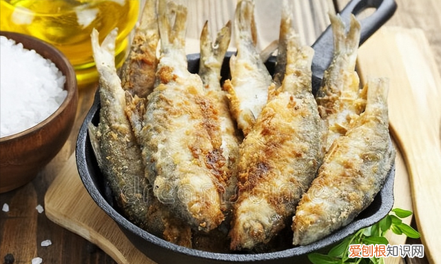 炸鱼面糊配方面粉和淀粉的比例,炸鱼面粉和淀粉比例