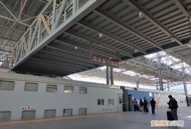 大理到丽江火车沿途景色