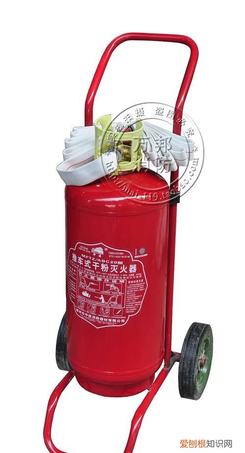 带电设备灭火用什么灭火器,给带电设备灭火时不得使用什么灭火器
