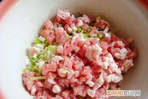 面条菜包饺子需要焯水