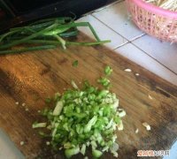 黄豆芽炒牛肉丝的做法，豆芽炒牛肉丝的家常做法窍门