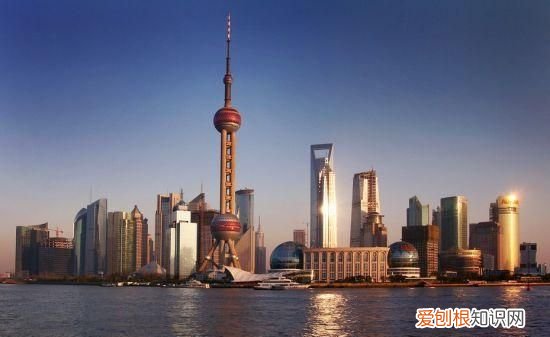 东方明珠由来，祖国的东方明珠是怎样由来的
