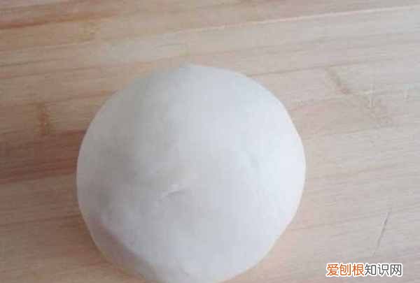 混沌皮子怎么和面，馄饨皮和饺子皮的做法区别