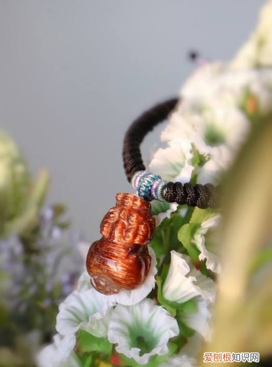 貔貅成对怎么佩戴,男士貔貅的正确戴法
