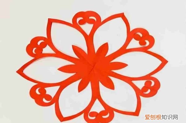 鼠年剪纸怎么剪，春节的剪纸怎么剪带吉字的
