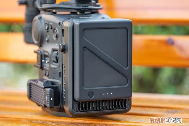 国货之光 大疆四轴电影机DJI Ronin 4D评测