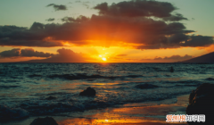 汤姆索亚历险记分为几个部分