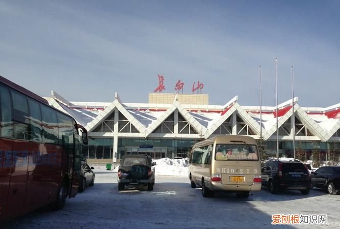 长白山在哪个城市下飞机,长白山机场到青岛怎样乘飞机