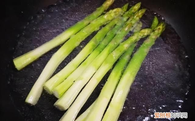 芦笋炒虾仁营养又健康的芦笋做法 芦笋炒虾仁怎么炒才好吃窍门