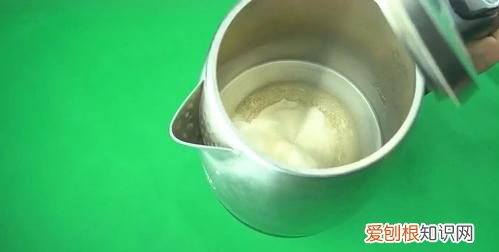 可乐去水垢需要煮沸吗，可乐能去除水垢知道的说下