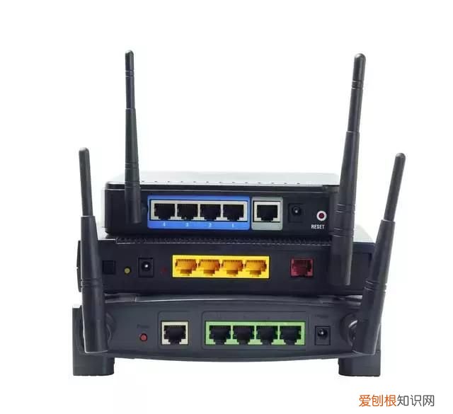 宽带路由器上的lan接口和wan接口各有什么功能