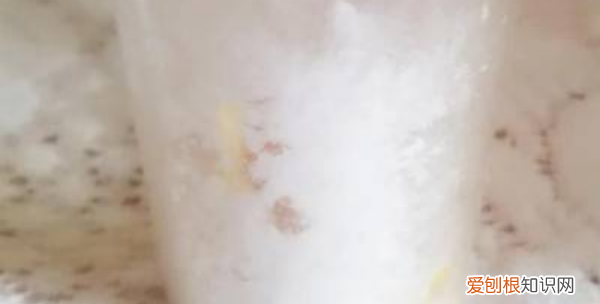 如何用橘子皮制作洗洁精,橘子皮加小苏打怎样做洗洁精去油吗