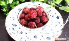 怎么洗才能使杨梅的小虫洗出来