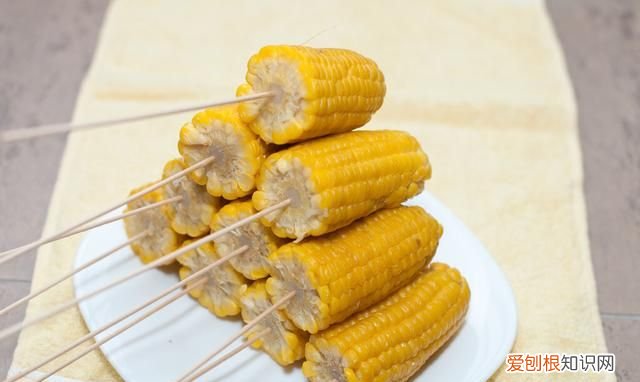 玉米冷水下锅要煮多久才熟