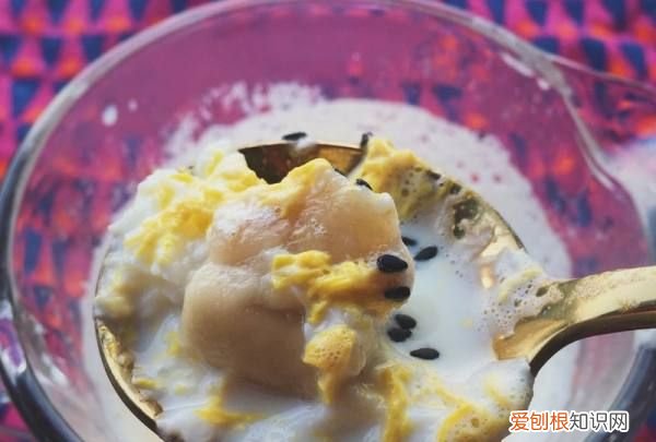 牛奶煮鸡蛋的做法，牛奶炖鸡蛋怎么做好吃的