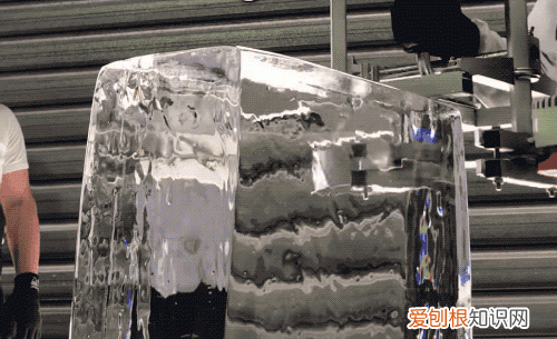 如何制作纯透明的冰块，如何制作出透明冰块