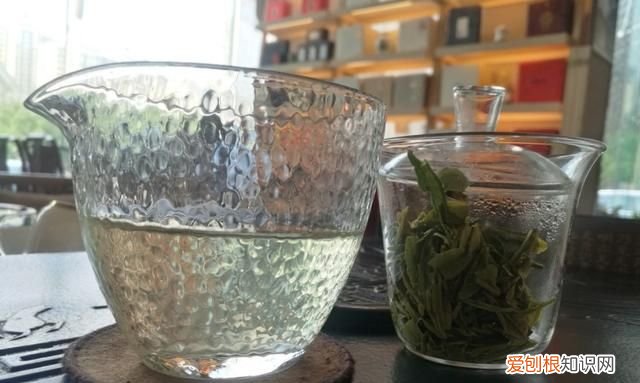 龙井茶属于青茶还是绿茶 龙井茶是绿茶的一种吗