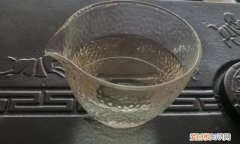 龙井茶属于青茶还是绿茶 龙井茶是绿茶的一种吗