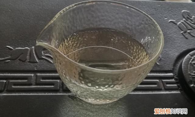 龙井茶属于青茶还是绿茶 龙井茶是绿茶的一种吗