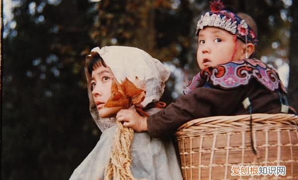 湘女萧萧为什么生了后被家人接纳