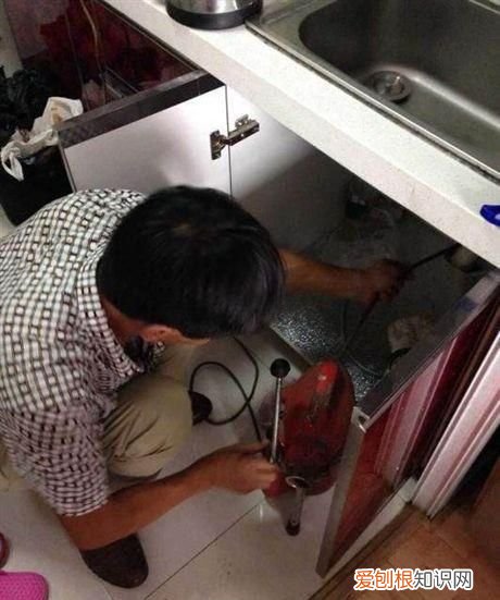 如何通下水道厨房