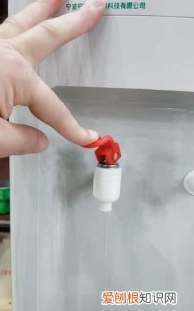 饮水机出水口出水越来越小,怎么办